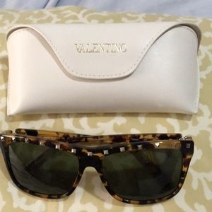 Valentino Rockstud sunglasses
